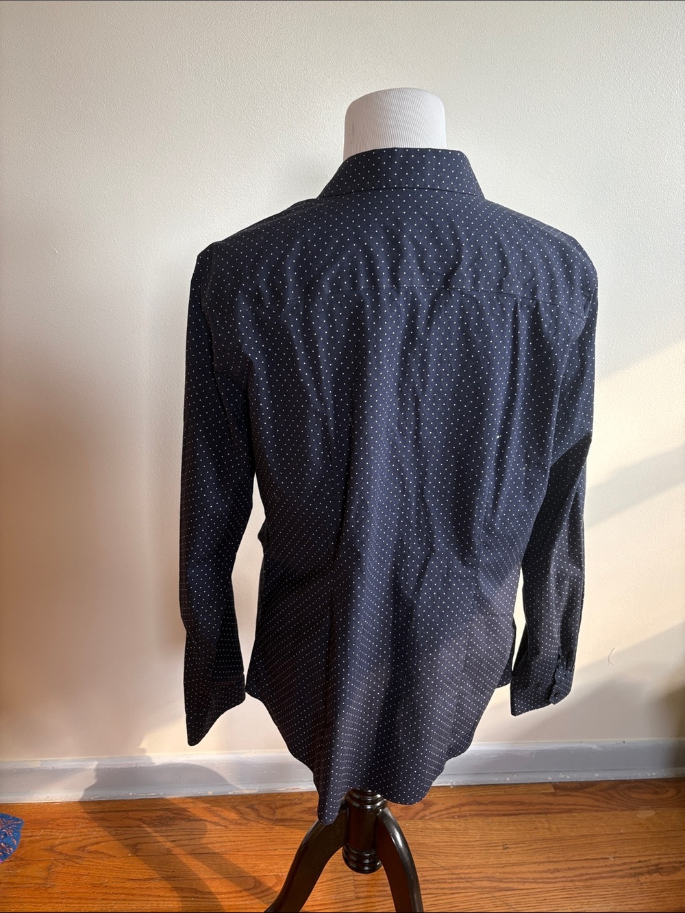 Eddie Bauer Navy Blue Button-Down Shirt with White Micro Dots - Picture 2 of 5